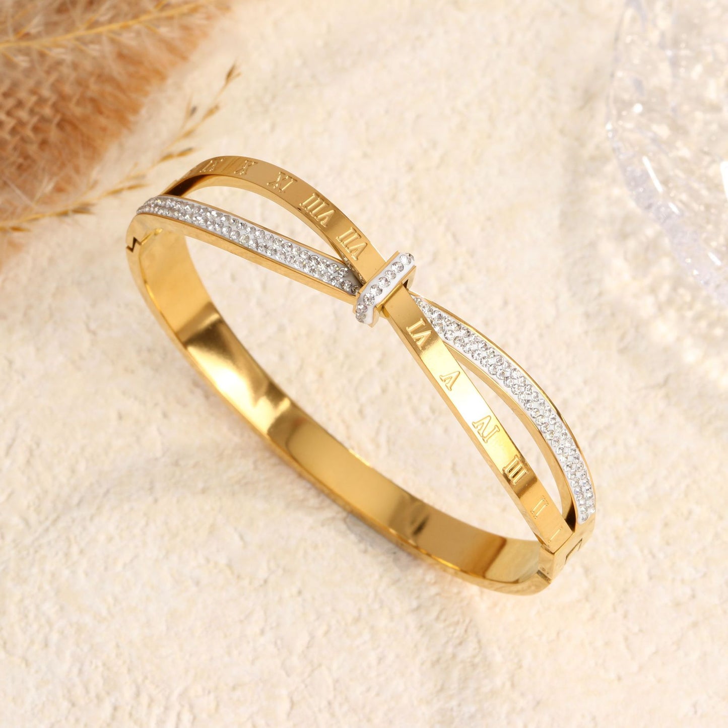 European And American Trendy Titanium Steel Fade-proof Roman Numeral Couple Bracelets For Men And Women